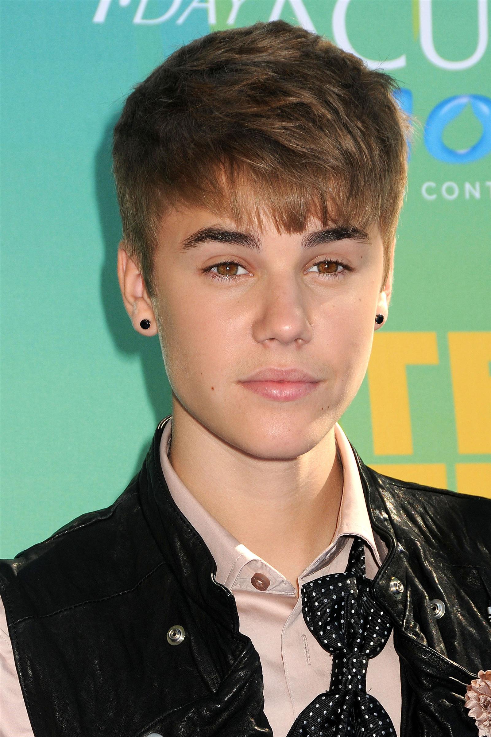 Justin Bieber at Teen Choice Awards 2011 photos | Picture 59025